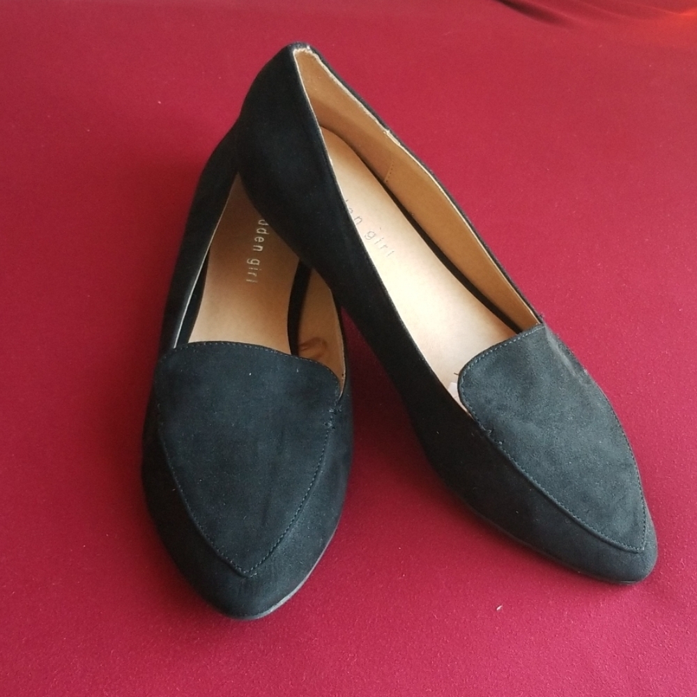 Flat shoes madden girl